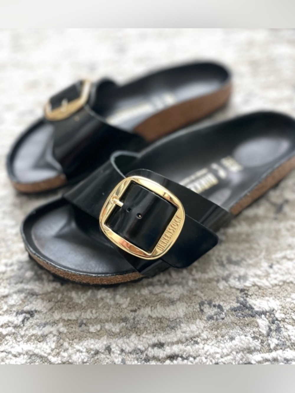 Birkenstock Madrid Big Buckle Slide High Shine Black Gold Size 7 - Picture 2 of 6